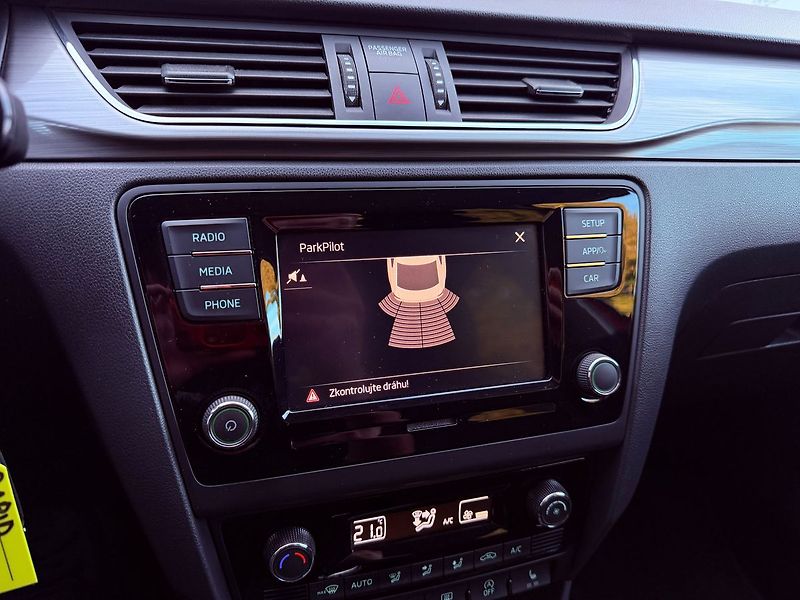 Škoda Rapid 1.0 TSi Style, ČR, Serviska, 4 - fotka 19 z 25