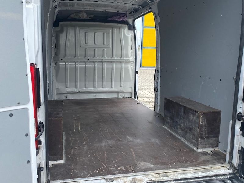 Opel Movano (2023) VAN L3H2 2.2D (103kW/140k) MT6 - fotka 9 z 25