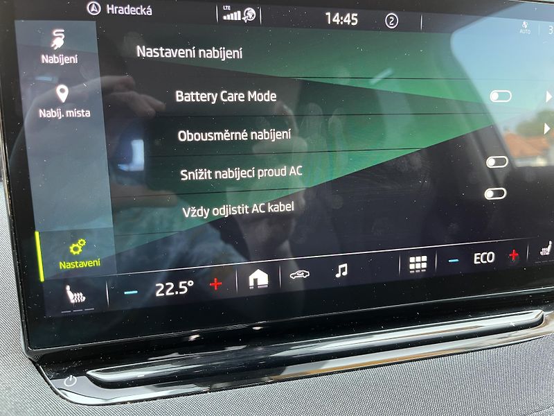 Škoda Enyaq (2022) 80*TEPELKO*TAŽNÉ*ZAŘ*4xVÝHŘEV - fotka 44 z 50
