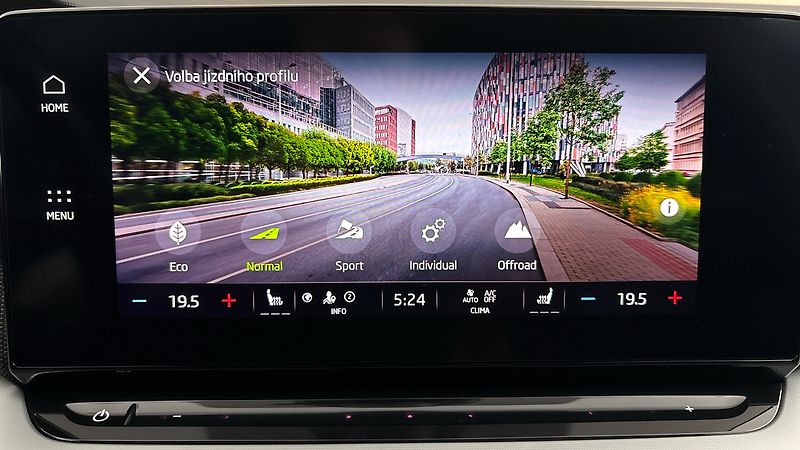 Škoda Octavia 2.0 TDI DSG 4x4 Scout Combi - fotka 27 z 27