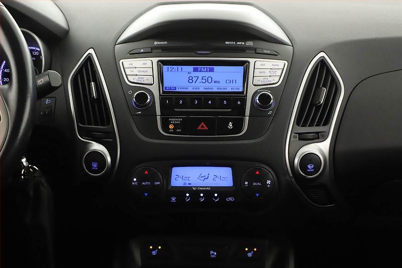 Hyundai ix35 (2013) 1.7 CRDi, Serv.kniha, Tempomat - fotka 10 z 17
