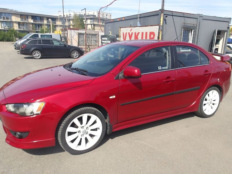Mitsubishi Lancer 2,0D-iD 103kW ČR! Po rozvodech - fotka 2 z 28