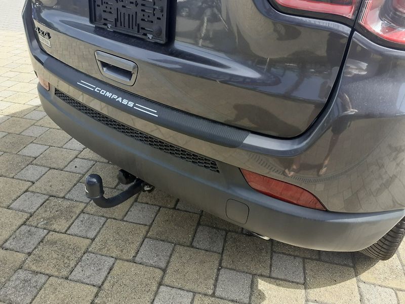 Jeep Compass (2020) 2.4 L 4X4 LATITUDE - fotka 32 z 39