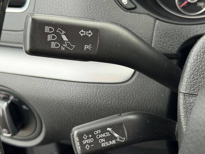 Volkswagen Sharan 2.0 TDi, 103kw, tažné  - fotka 11 z 21