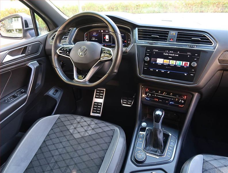 Volkswagen Tiguan Allspace (2023) R-Line 2.0 TDI - fotka 7 z 25