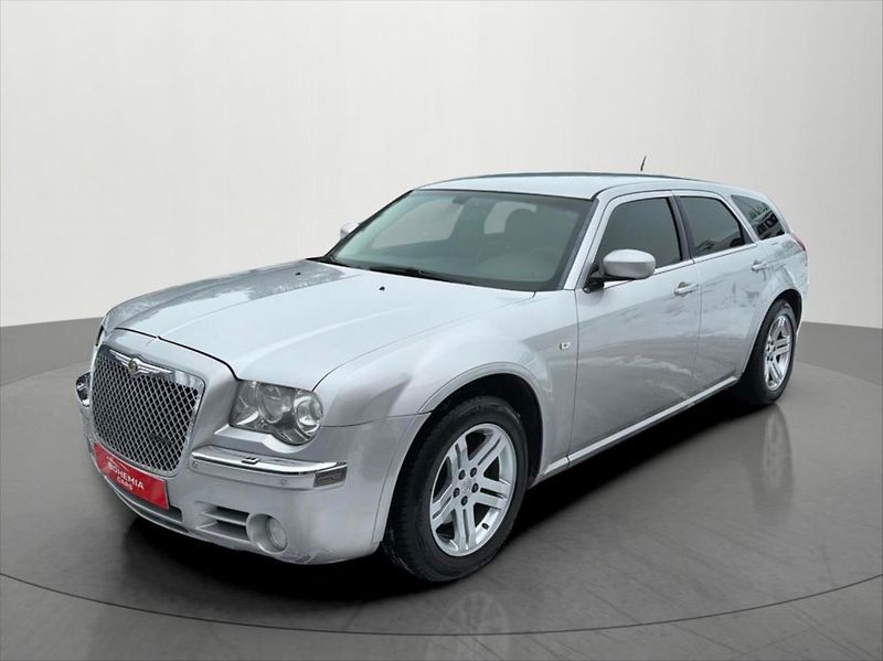 Chrysler 300C 3,0 160 KW SRT PACK - fotka 3 z 33