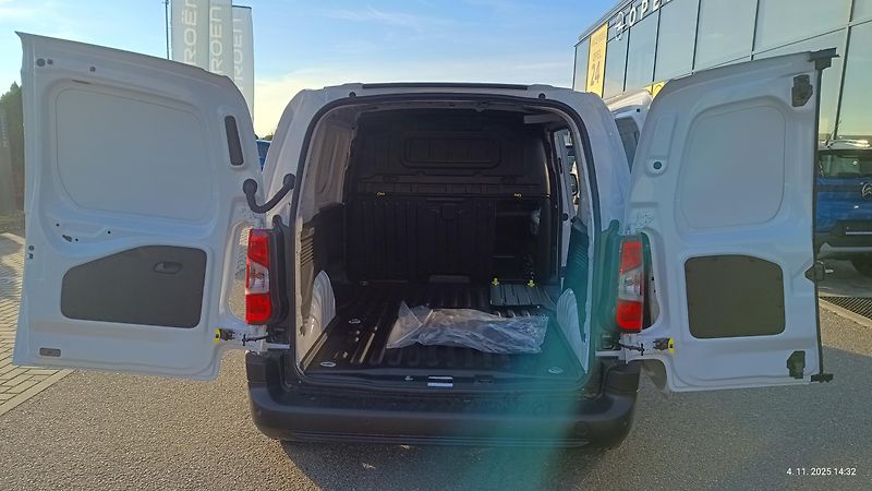 Citroën Berlingo (2026) VAN L1 650 1.5 BHDi 100 MAN6 - fotka 5 z 16