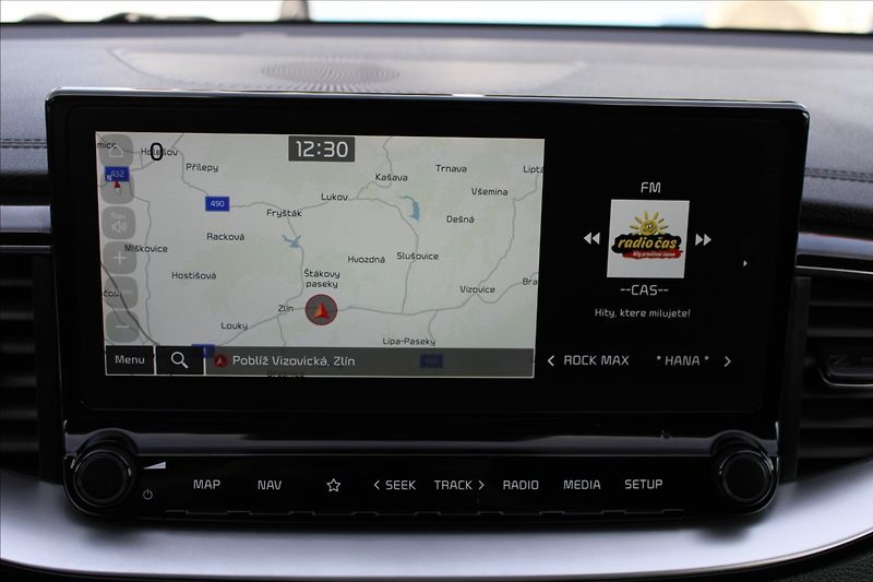 Kia XCeed 1,4 T-GDI  ČR,1MAJ,AUTOMAT,TOP - fotka 11 z 37