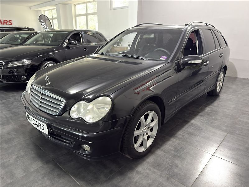 Mercedes-Benz Třídy C 1,8   200 KOMPRESOR STK 10/28 - fotka 3 z 19