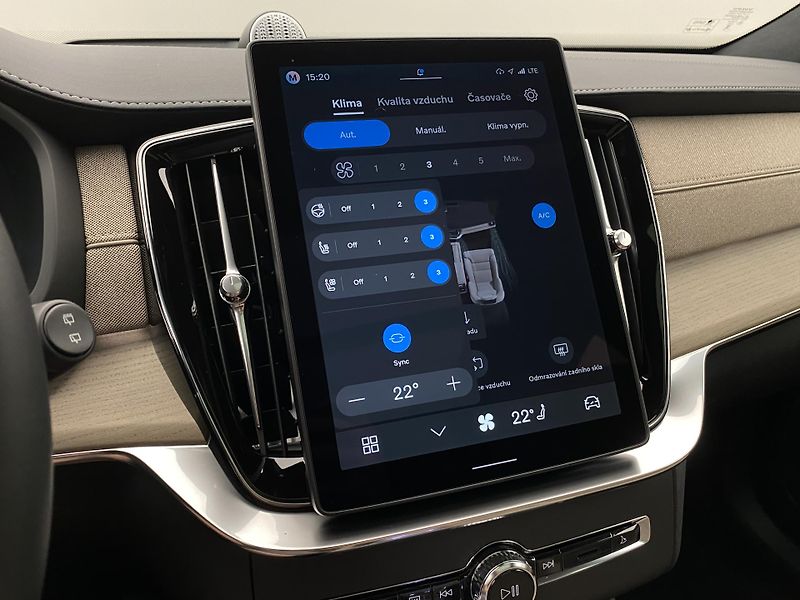Volvo XC90 (2026) T8 AWD Plug-in BRIGHT ULTRA - fotka 44 z 75