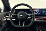 BMW Řada 5 540d xDrive Touring - náhled 9