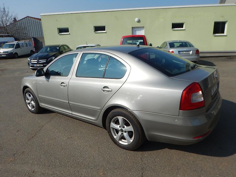 Škoda Octavia 1.4 i 59 kw - fotka 3 z 12