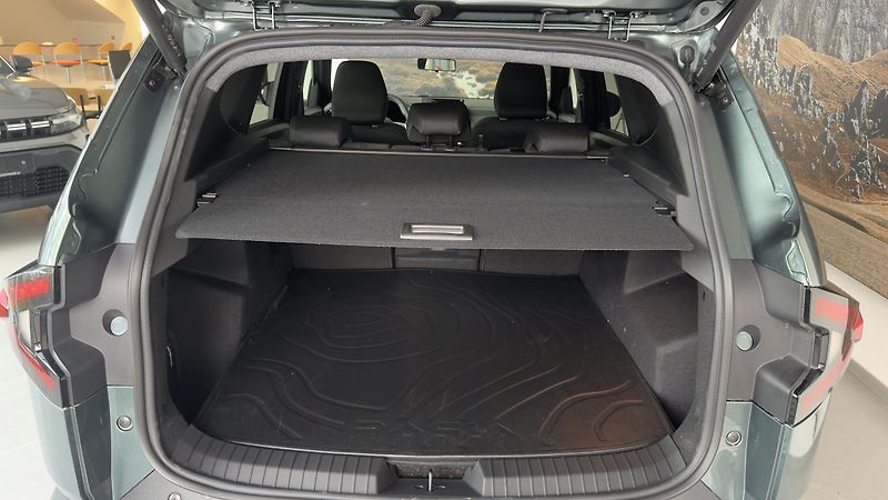 Dacia Bigster (2026) Extreme Hybrid-G 150 4x4 - fotka 13 z 34