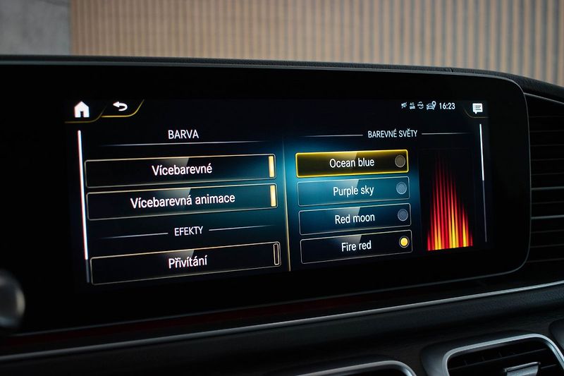 Mercedes-Benz GLS 400d AMG*TAŽNÉ*7.MÍST*DPH*ČR* - fotka 32 z 46