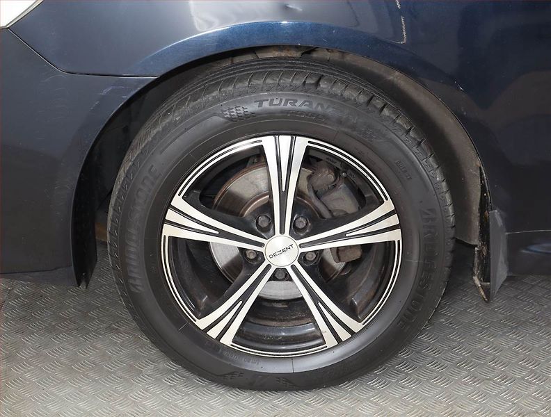 Kia Magentis (2011) 2.0 CRDi, Serv.kniha, nová STK - fotka 14 z 16