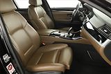 BMW Řada 5 (2015) Individual 530d xDrive, 4X4 - náhled 19