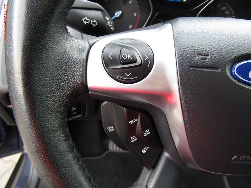 Ford Focus (2014) 1.6, ČR, STK4/28 - fotka 12 z 20