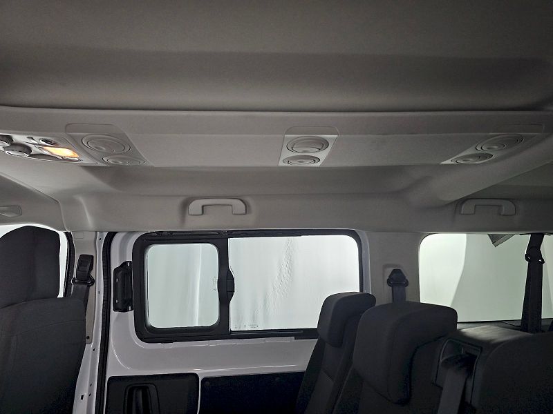 Toyota ProAce Verso (2024) 2.0D 140k L2 Combi 8 míst - fotka 26 z 27