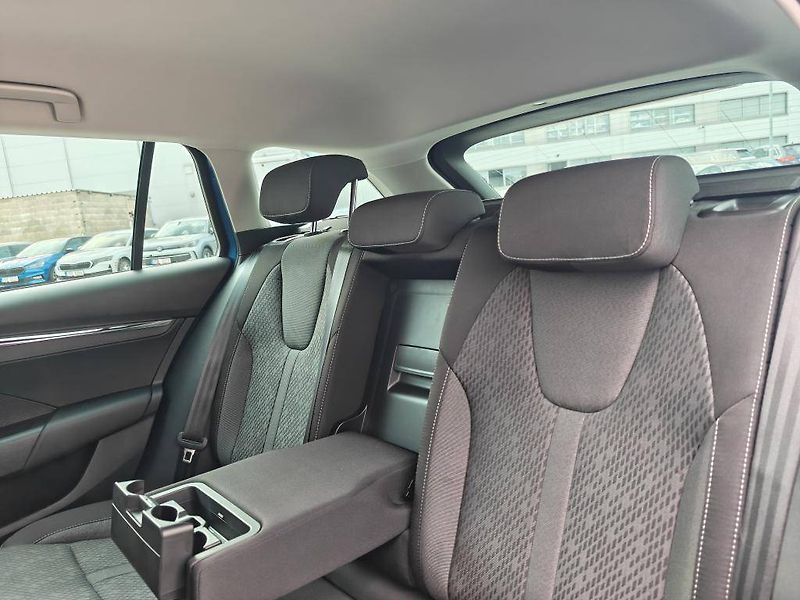 Škoda Octavia Style 7DSG 1,5TSI - fotka 8 z 23
