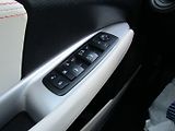 Fiat Freemont (2013) 2.0 JTD 100kW  7 MÍST - náhled 31