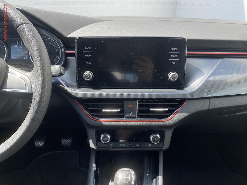 Škoda Scala (2020) 1.6 TDi, ČR, Ambition, LED - fotka 12 z 19