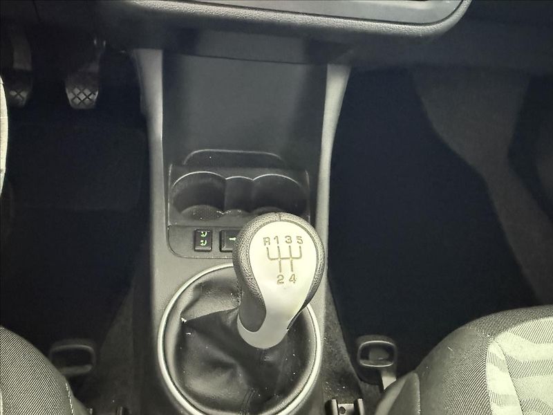 Škoda Fabia 1,4   63kW,TEMPOMAT,AUT. KLIMA - fotka 20 z 26