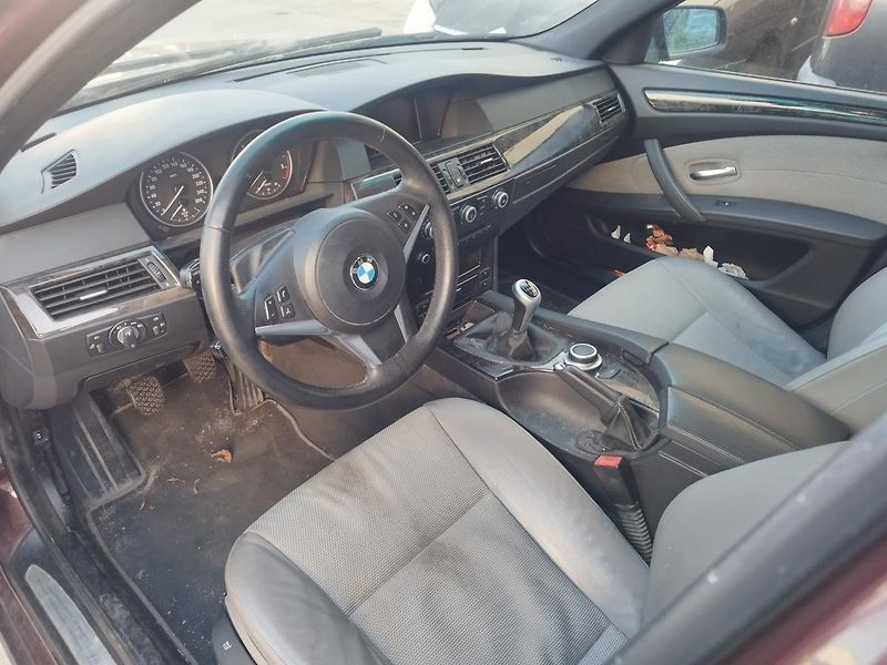 BMW Řada 5 (2008) E60/E61 03-10 NÁHRADNÍ DÍLY - fotka 11 z 14