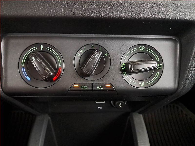 Škoda Fabia (2019) 1.0, ČR,1.maj - fotka 13 z 15