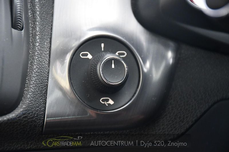 Citroën DS5 2.0HDi PANORAMA KESSY - fotka 26 z 46