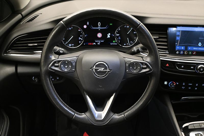 Opel Insignia 1,5 CDTI 90kW AT Záruka až 5 l - fotka 18 z 29