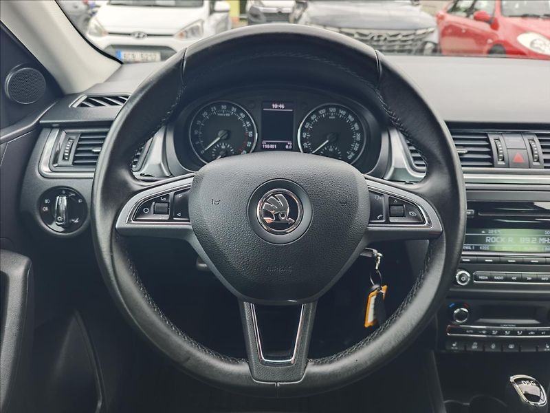 Škoda Rapid 1,6 TDI CR 66kW 7DSG  Spacebac - fotka 17 z 20