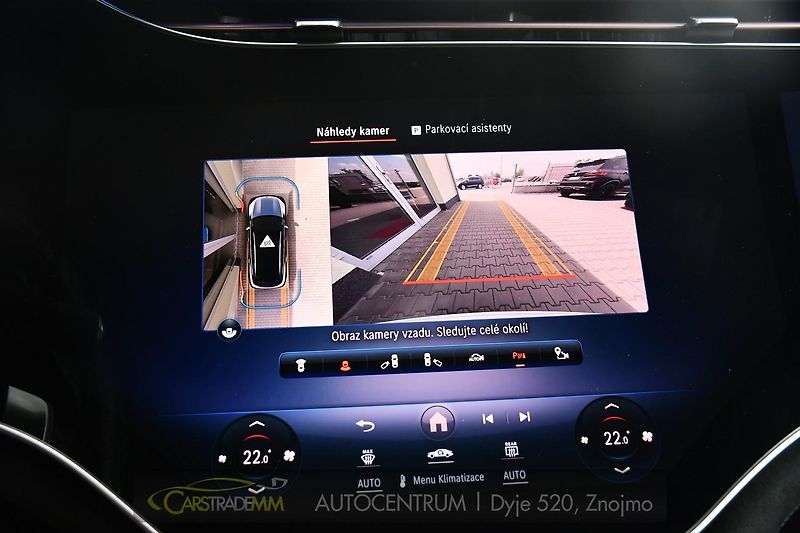 Mercedes-Benz EQS 580 4MATIC AMG 5L-ZÁRUKA  - fotka 50 z 64