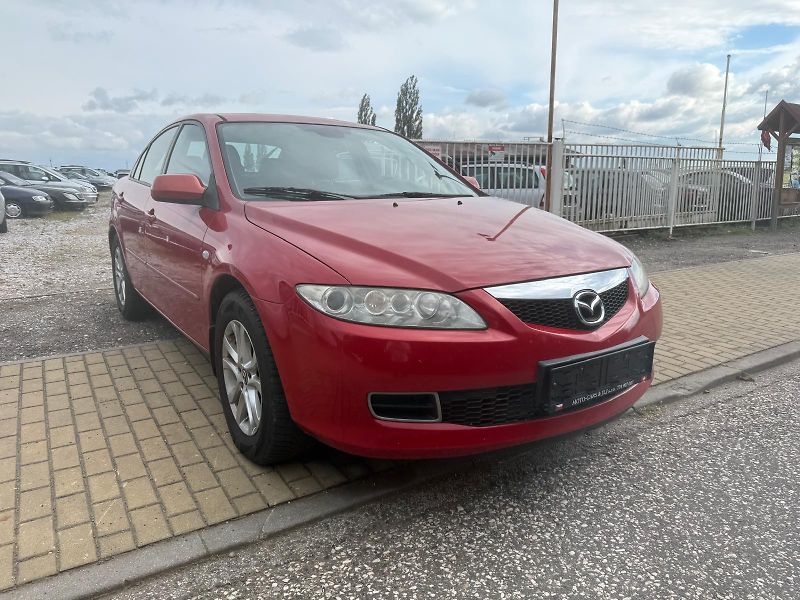 Mazda 6 (2007) 2.0 89kw - fotka 7 z 21