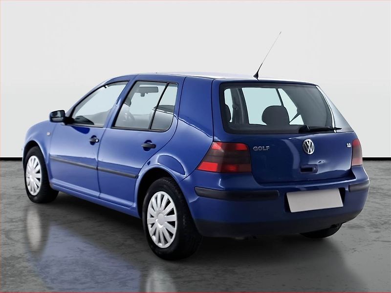 Volkswagen Golf (1998) 1.6, po STK, Klima - fotka 4 z 14