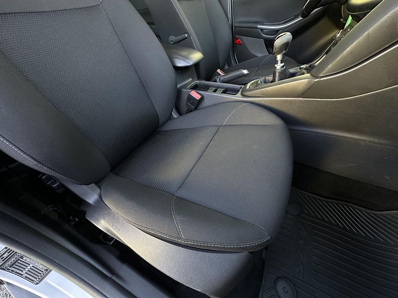 Ford Focus (2017) 2.0TDCI/110kW * KOMBI * 1.Maj. - fotka 17 z 34