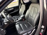 Volvo XC40 2,0 D D4 AWD Momentum - náhled 9