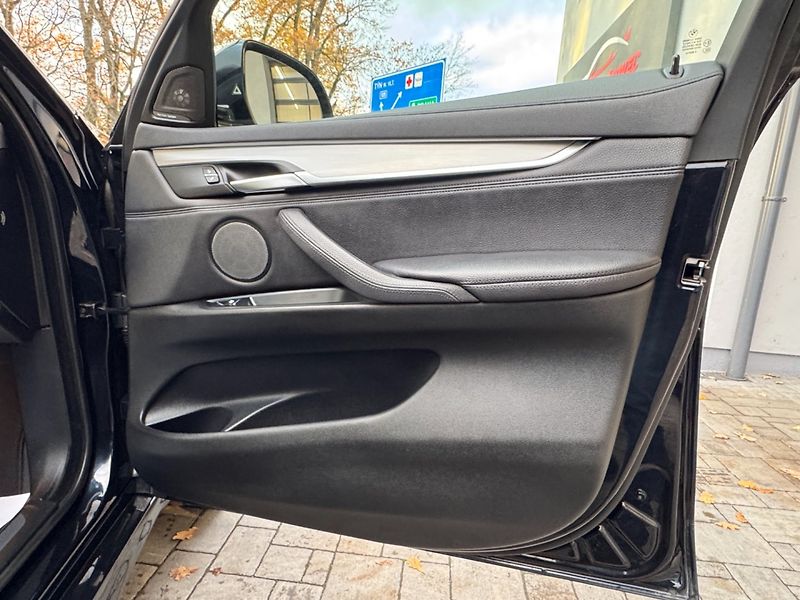 BMW X6 (2016) 3.0 xDrive, M Paket - fotka 14 z 42