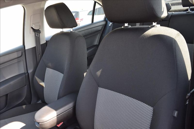 Seat Toledo 1,2 TSI 63KW PO ROZVODECH STK - fotka 14 z 53