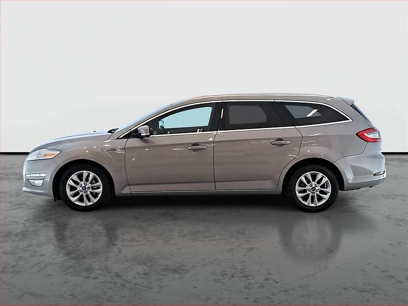 Ford Mondeo (2013) 2.0 TDCi, Navi, Tempomat - fotka 3 z 16