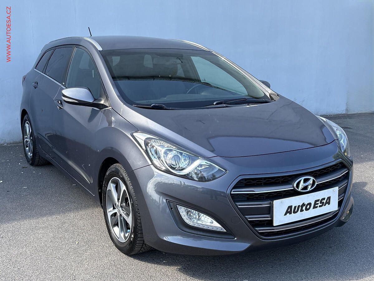 Hyundai i30 1.6 Gdi, 1.maj,ČR, Weekend