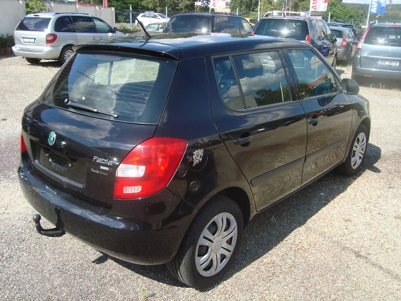 Škoda Fabia (2012) 1,2 - fotka 3 z 15