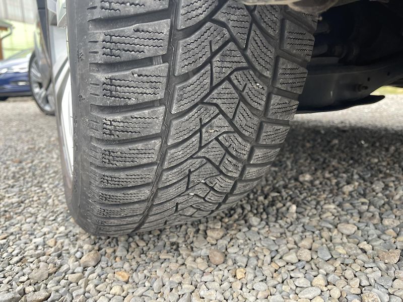 Volkswagen Passat Variant 2.0TDi Alltrack DSG 4x4 DPH ČR - fotka 31 z 42