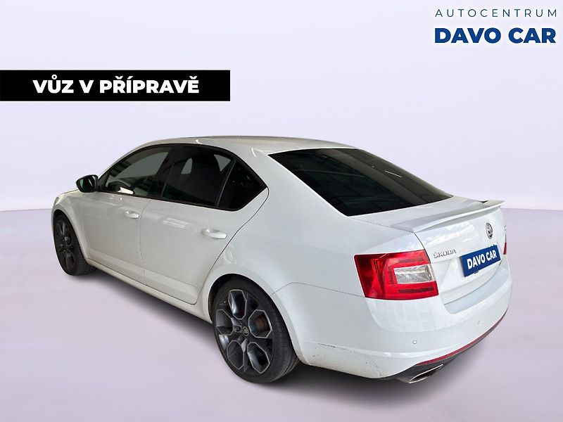 Škoda Octavia RS 2,0 TSI 162kW DSG Challenge - fotka 2 z 12