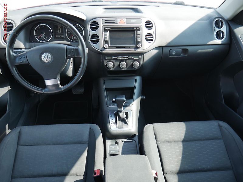 Volkswagen Tiguan (2009) 2.0 TSi 4x4, ČR, DSG, bixen - fotka 8 z 19