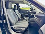 Peugeot 2008 (2021) 50kWh, SoH 90%, 360° Kamera - náhled 12