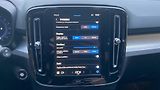 Volvo XC40 CORE, B3 FWD, 120+10 kW / 163+ - náhled 16
