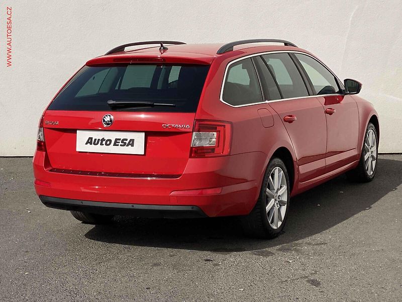 Škoda Octavia (2015) 1.2 TSi, Style, DSG, bixen - fotka 4 z 20