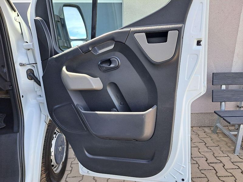 Renault Master (2015) 2.3 DCI L4H2, skříň, 120kW - fotka 18 z 24