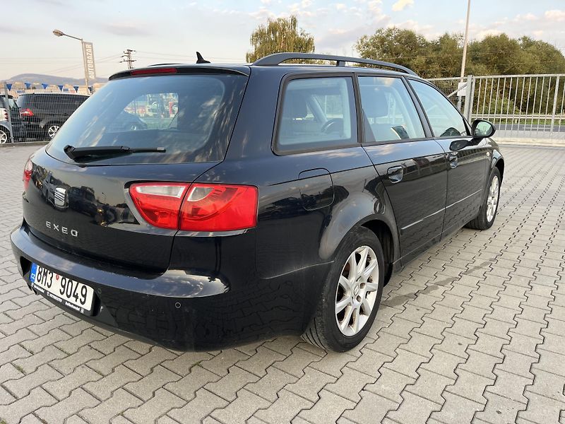 Seat Exeo (2011) 1.8 TSI-118kW - fotka 7 z 14
