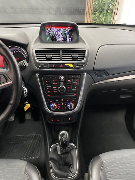 Opel Mokka 1.6 CDTi 4x4 ČR REZERVACE  - fotka 20 z 23